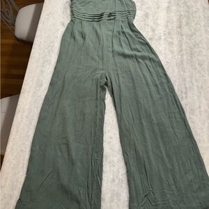 Elegant Green Jumpsuit
